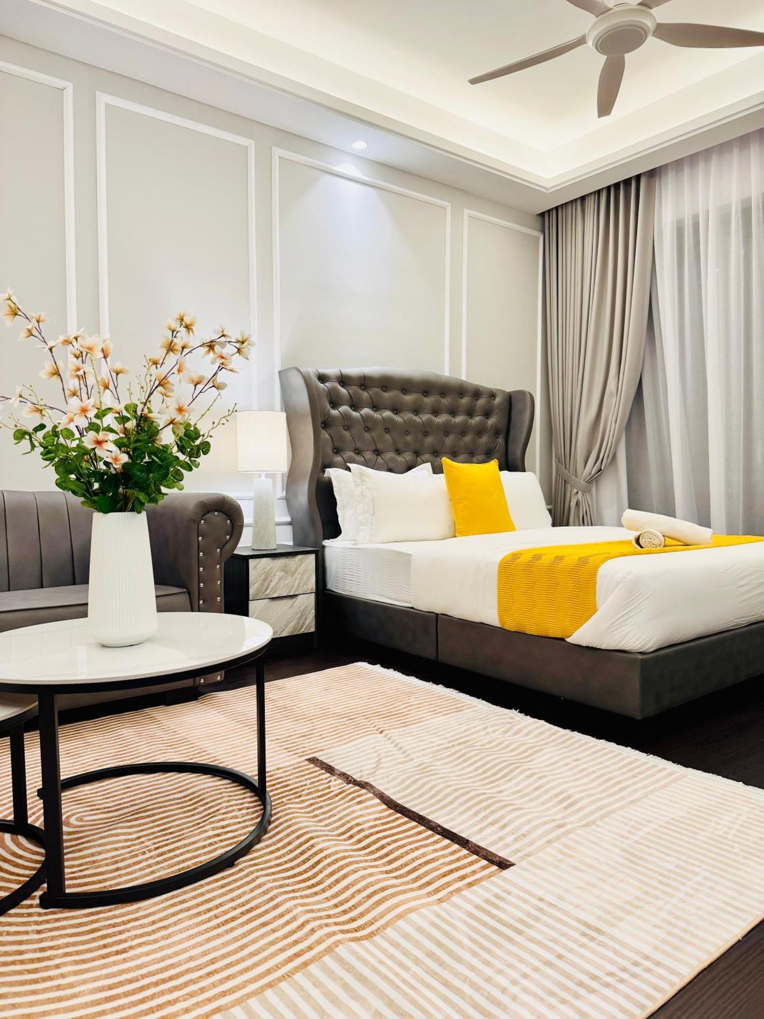R&F Princess Cove By Homefort Suites 新山 外观 照片